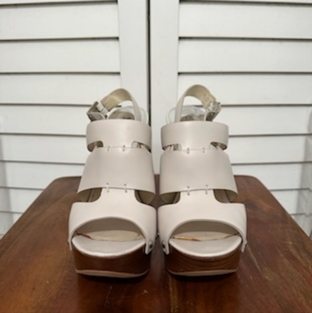 Michael Kors White Leather and Wood Heels